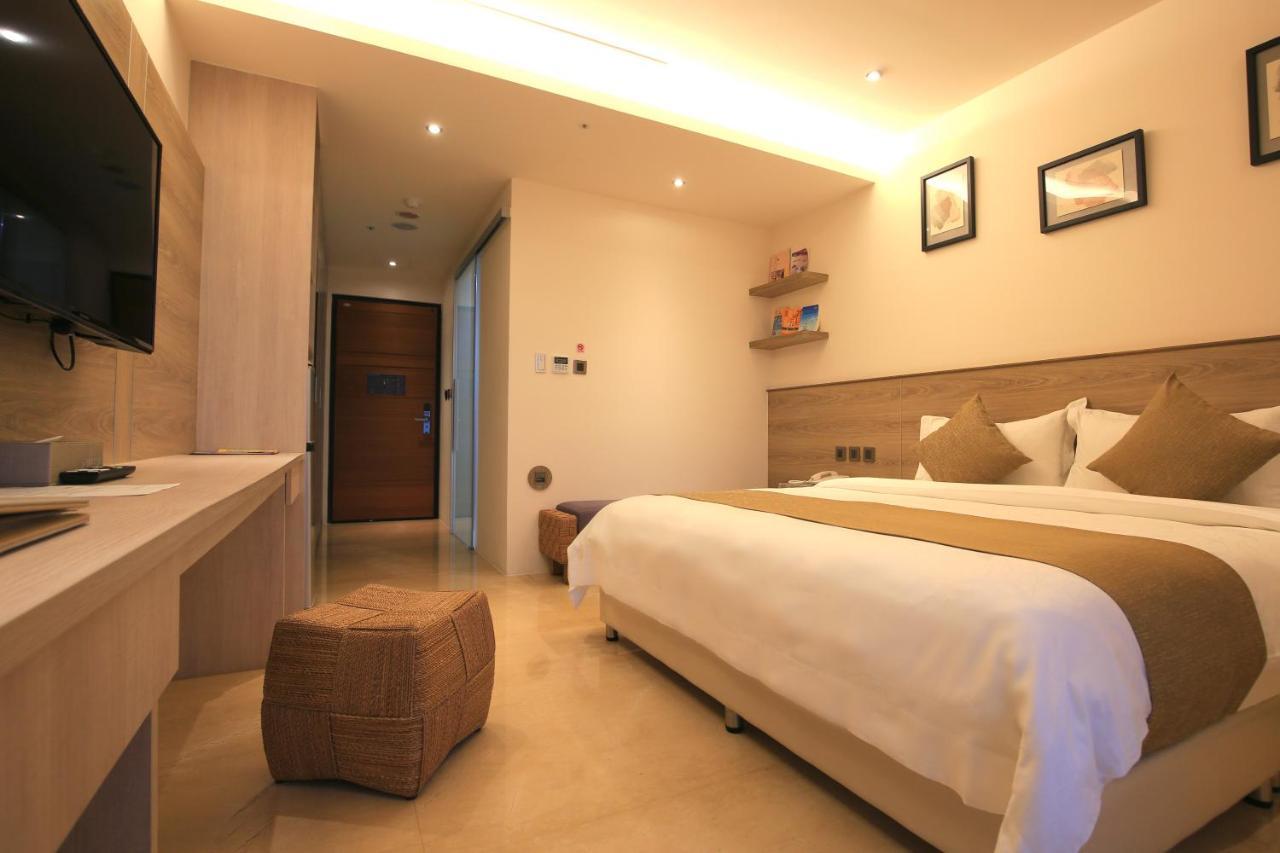 Darlon Hotel Hsinchu stad Exteriör bild