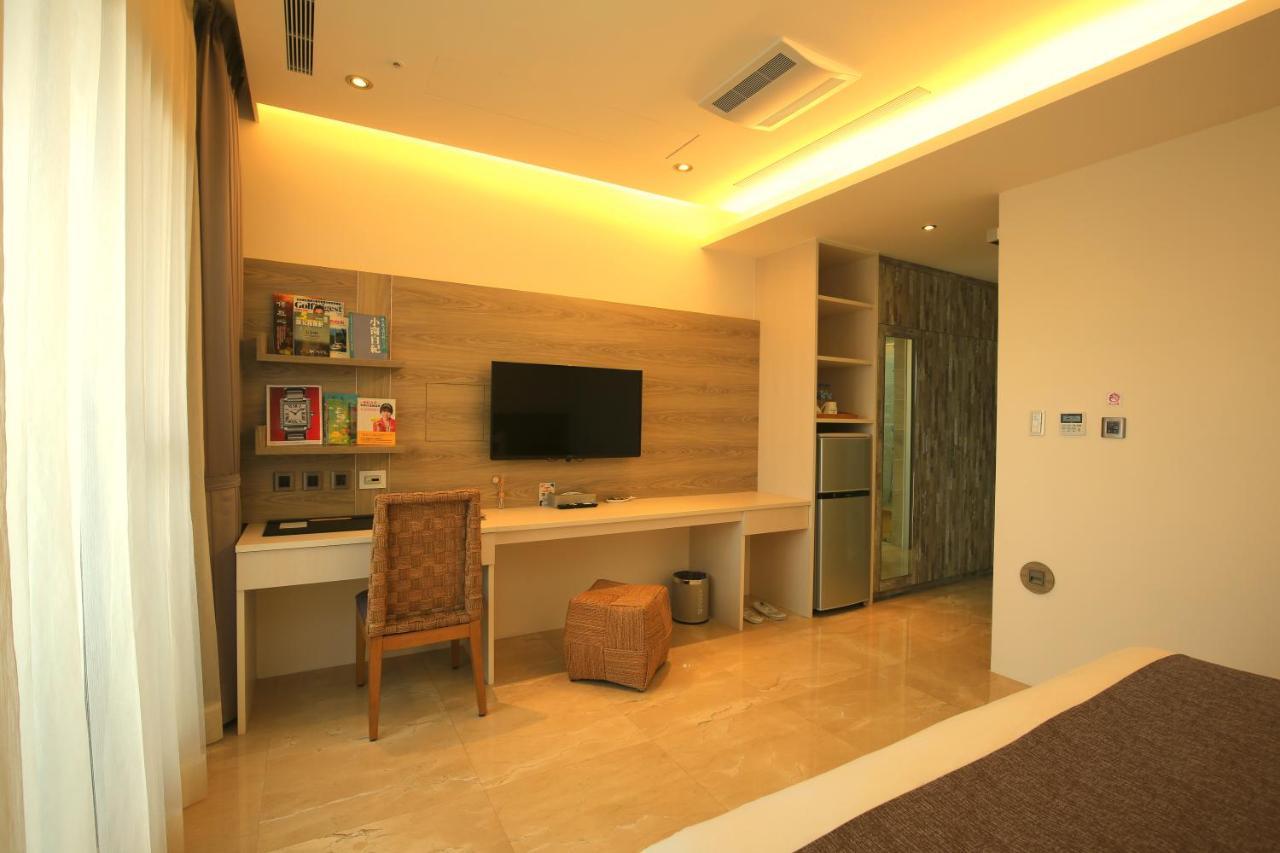 Darlon Hotel Hsinchu stad Exteriör bild